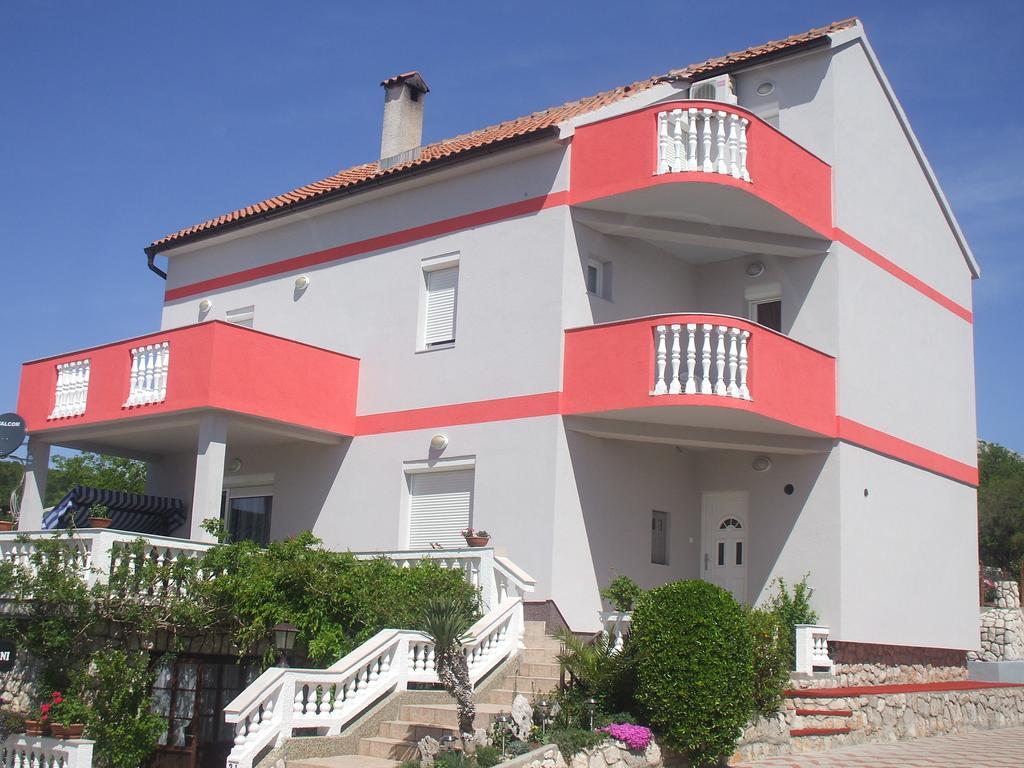 Apartments Malnar Novi Vinodolski Exterior foto
